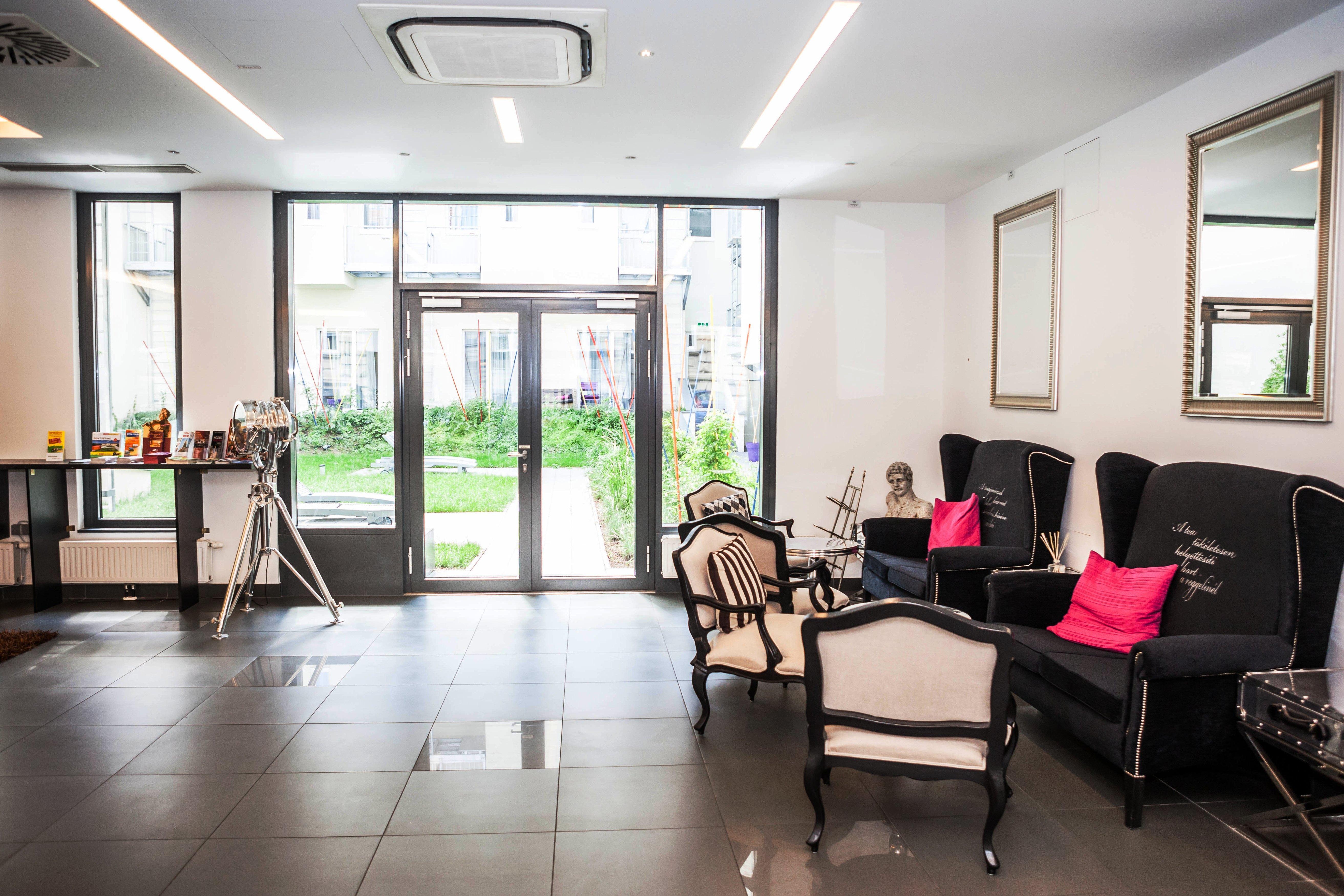 Elaya West 4* Wenen
