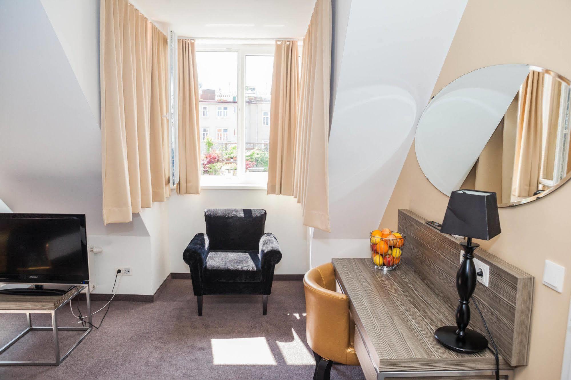 Hotel Elaya West Wenen